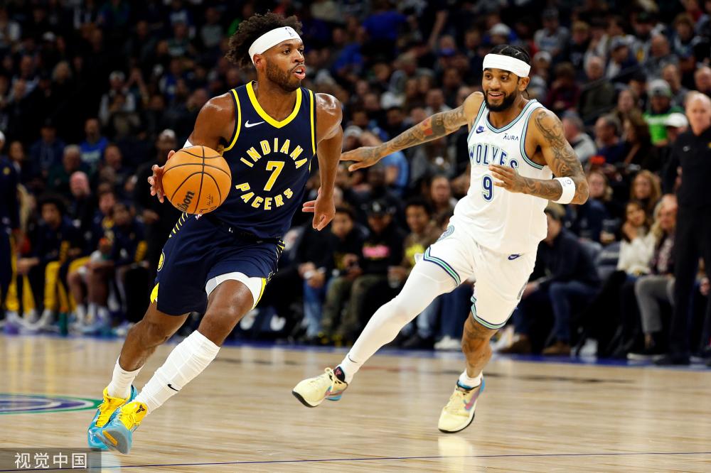 在足球比赛 在足球比赛